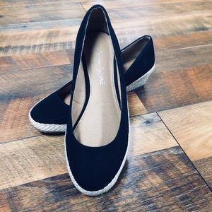 Very Elegant American Eagle Shoes! 🌹